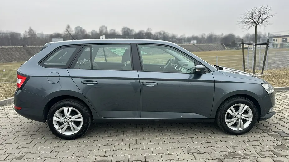 SKODA Fabia -