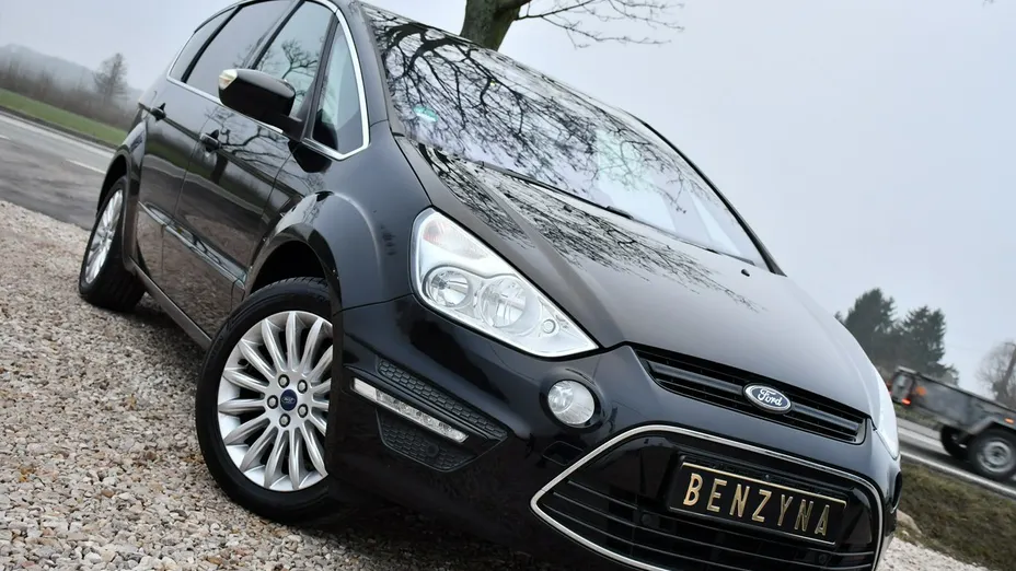 FORD S-MAX -