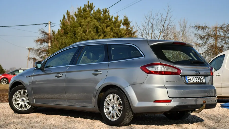 FORD Mondeo -
