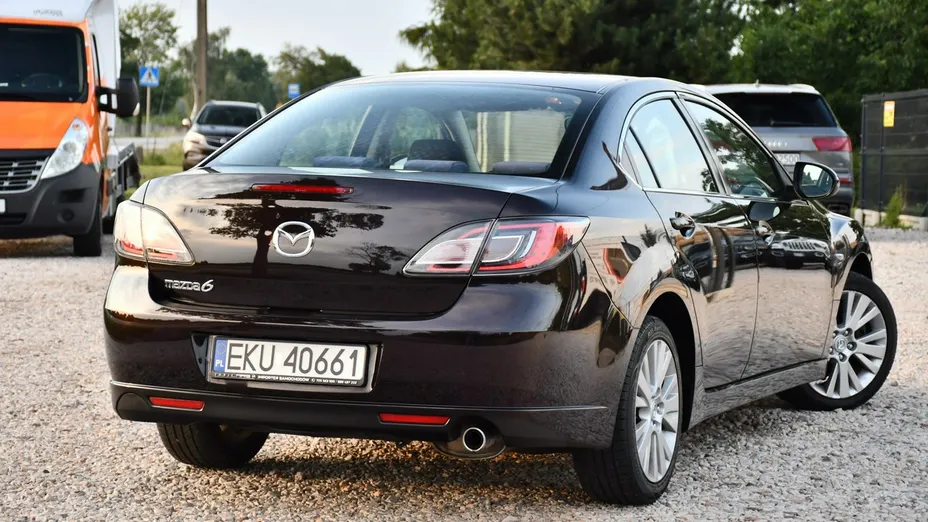 MAZDA 6 -
