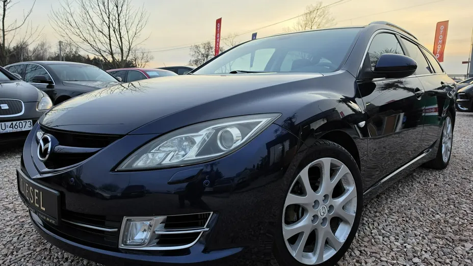 MAZDA 6 -