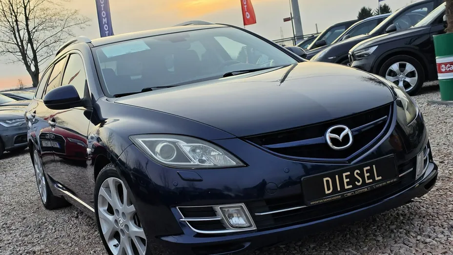 MAZDA 6 -