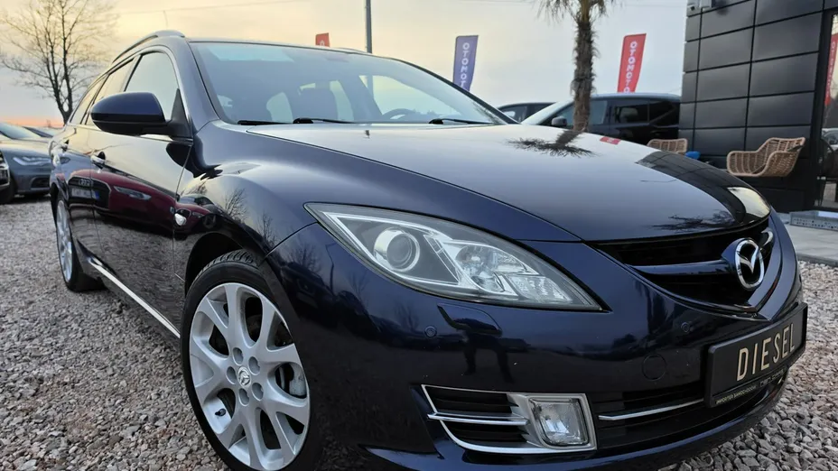 MAZDA 6 -