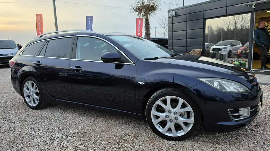 MAZDA 6 -
