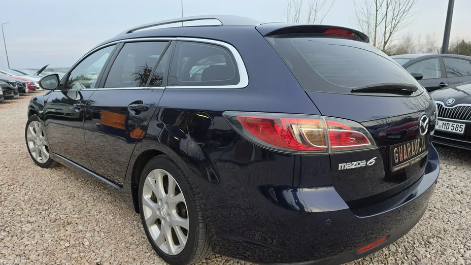 MAZDA 6 -