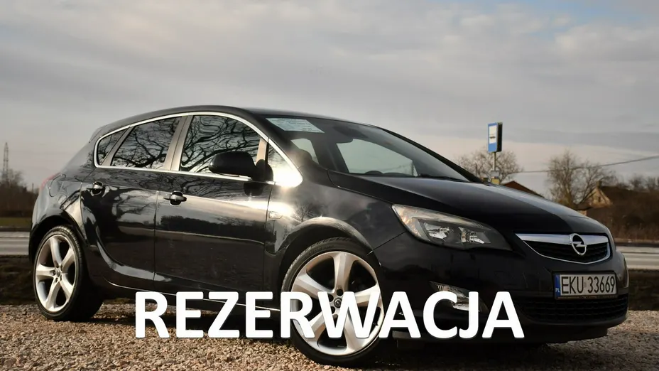 OPEL Astra -