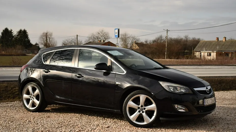 OPEL Astra -
