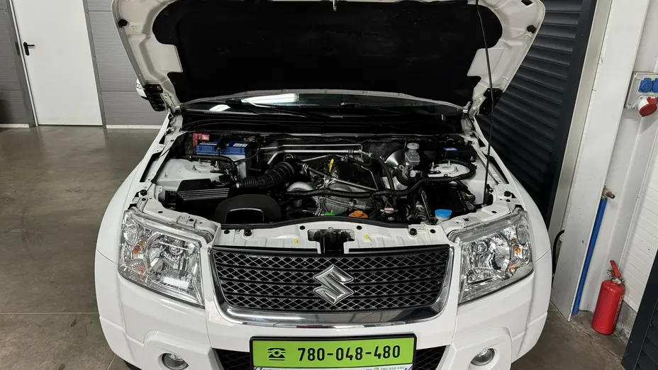 SUZUKI Grand Vitara -