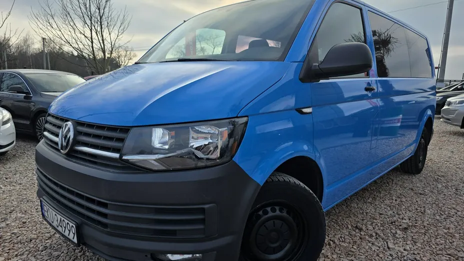 VOLKSWAGEN Transporter -