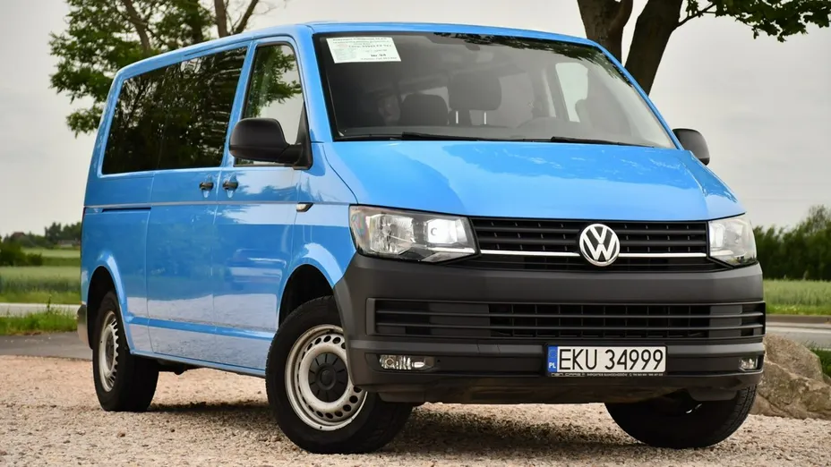 VOLKSWAGEN Transporter -