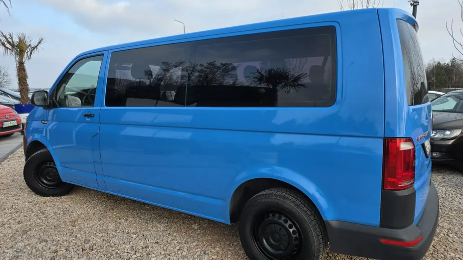 VOLKSWAGEN Transporter -