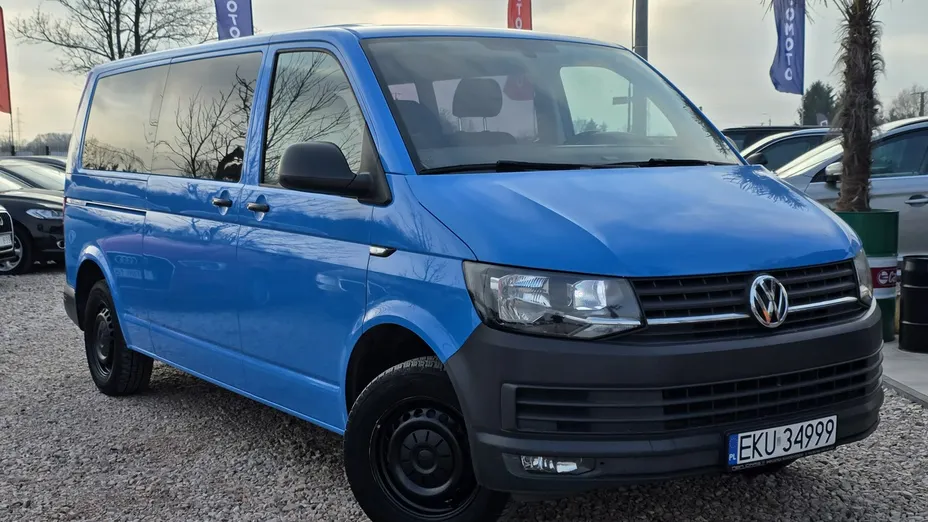 VOLKSWAGEN Transporter -