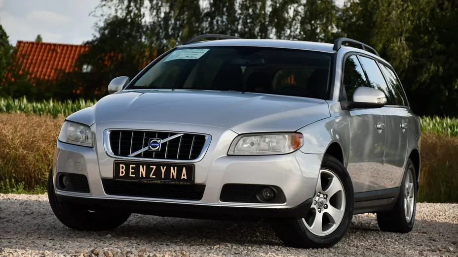 VOLVO V70 -