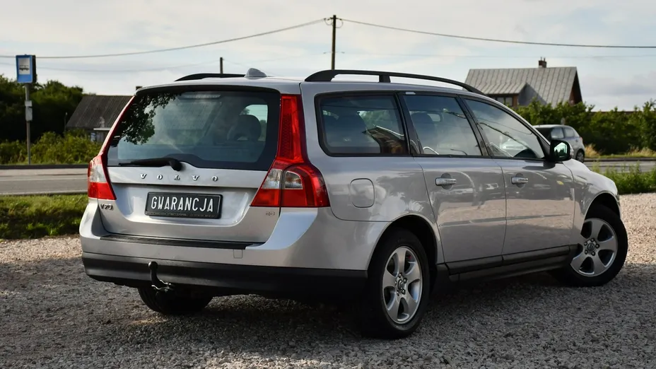 VOLVO V70 -