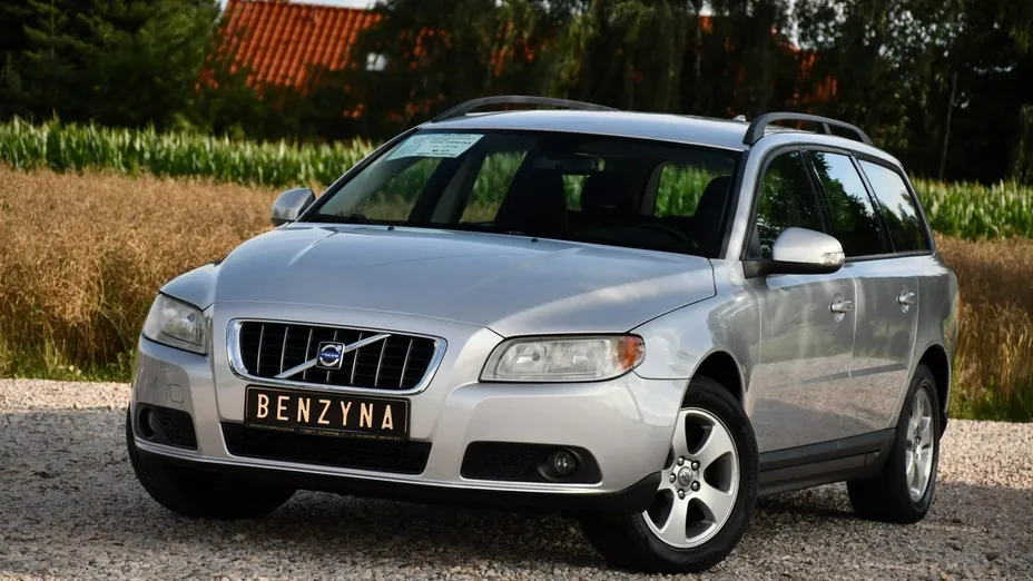 VOLVO V70 -