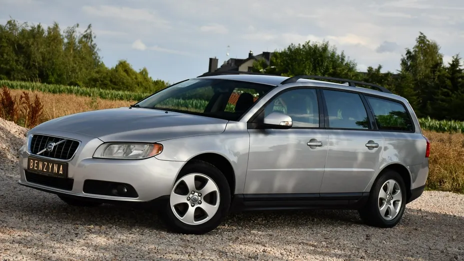 VOLVO V70 -