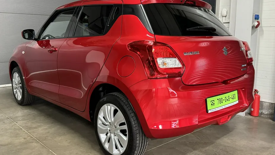 SUZUKI Swift -