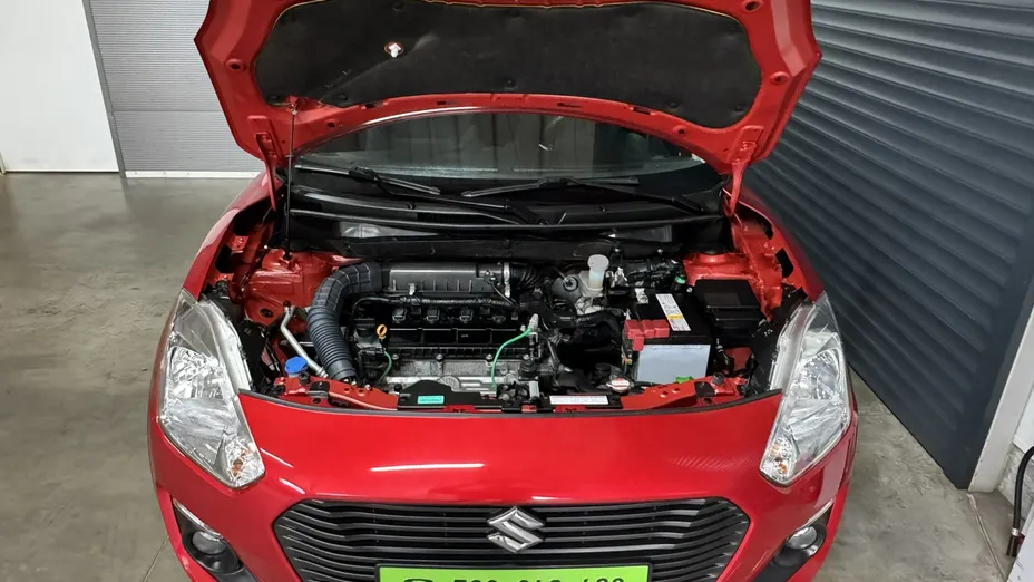 SUZUKI Swift -