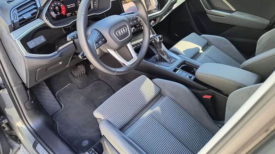 AUDI Q3 Sportback -