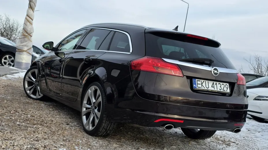 OPEL Insignia -
