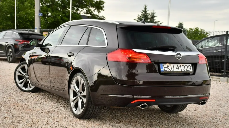 OPEL Insignia -