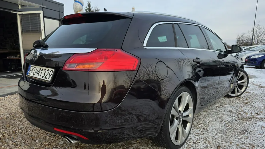 OPEL Insignia -