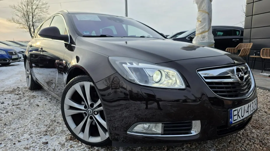 OPEL Insignia -