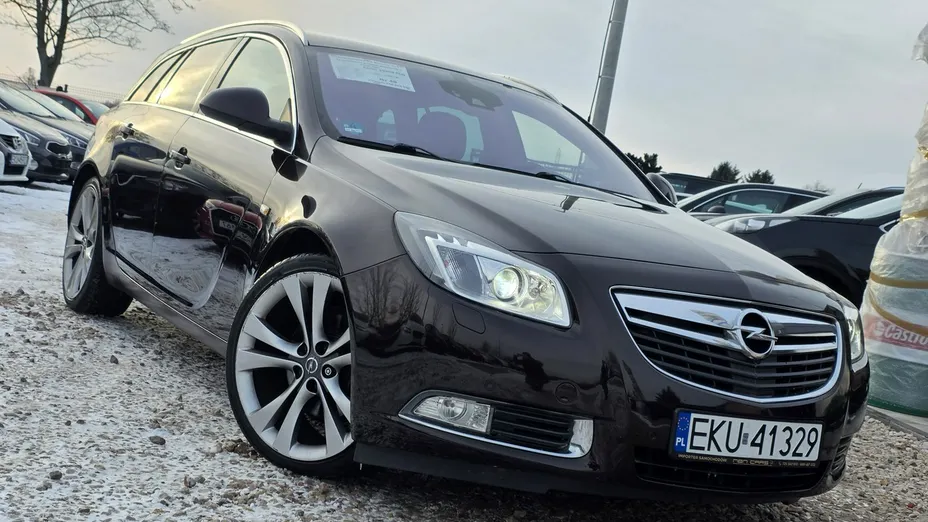 OPEL Insignia -