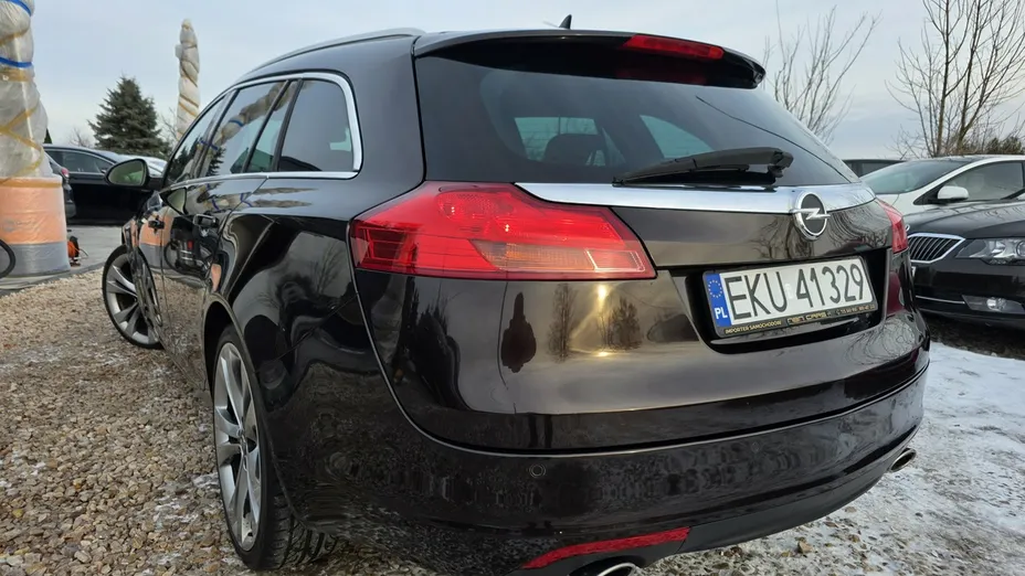 OPEL Insignia -