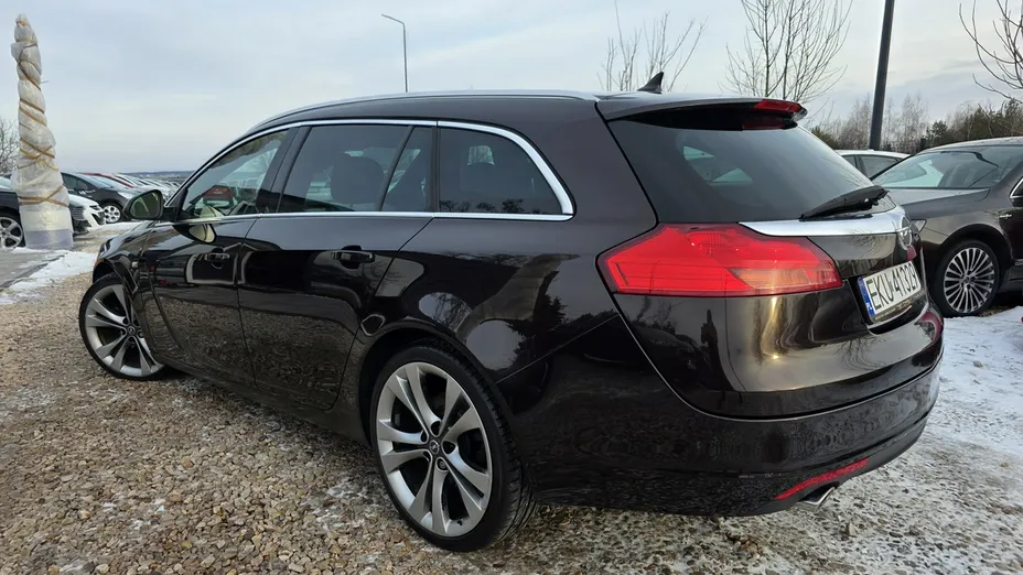 OPEL Insignia -