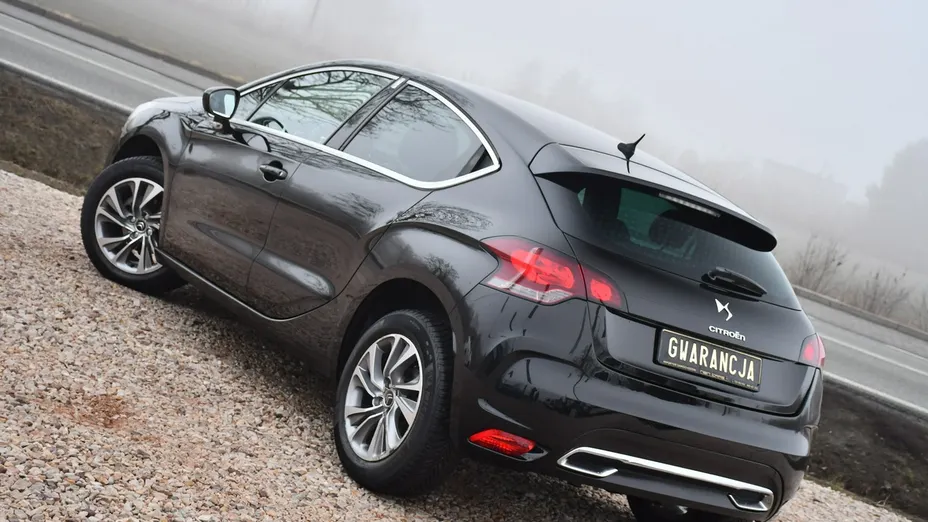 CITROEN DS4 -