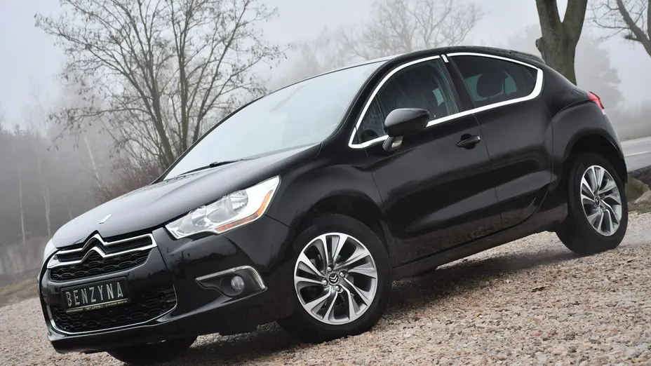 CITROEN DS4 -