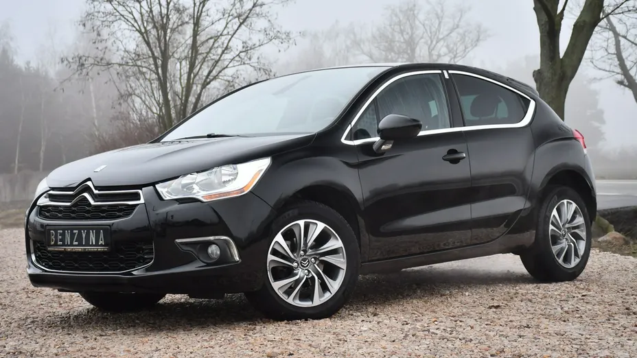 CITROEN DS4 -