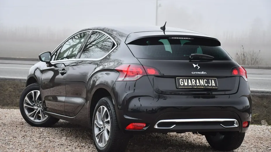 CITROEN DS4 -