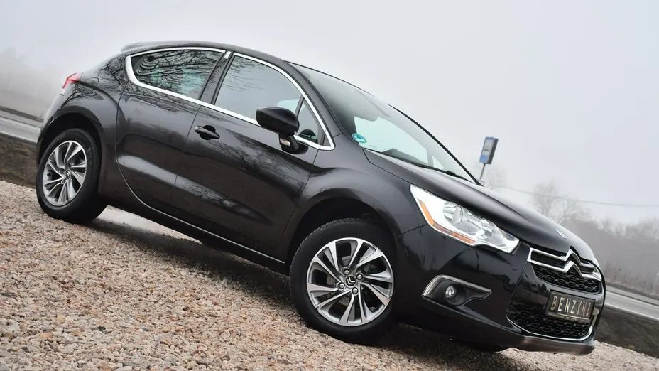 CITROEN DS4 -