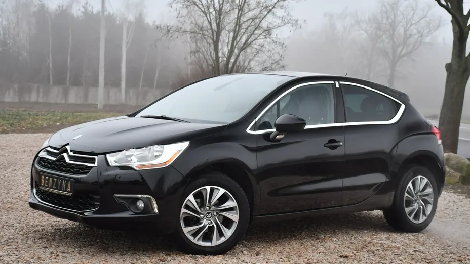 CITROEN DS4 -