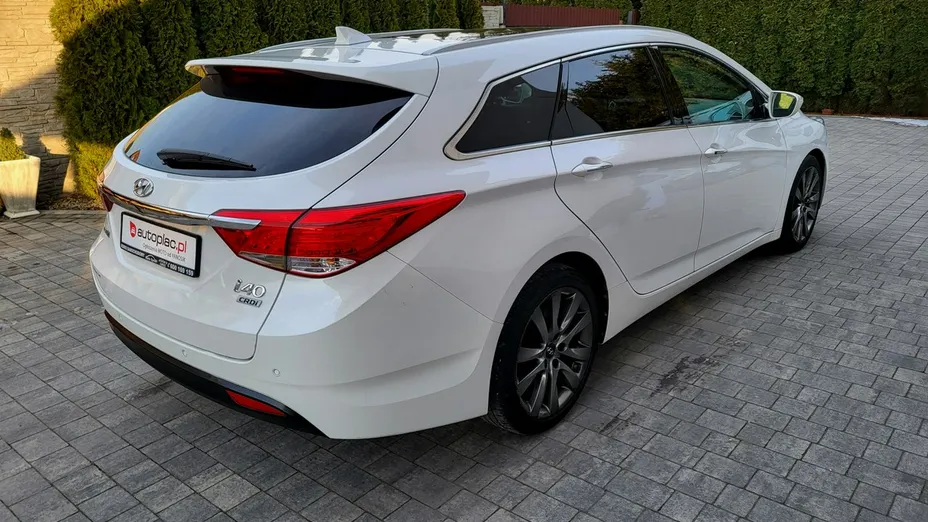 HYUNDAI i40 -
