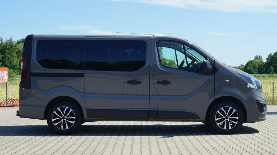 OPEL Vivaro -