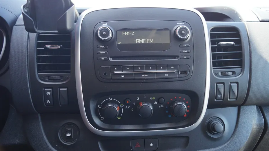OPEL Vivaro -