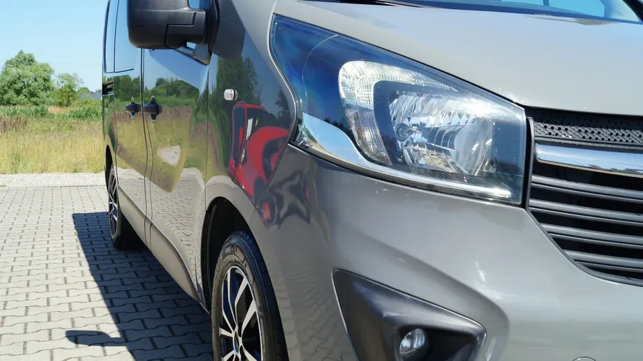 OPEL Vivaro -