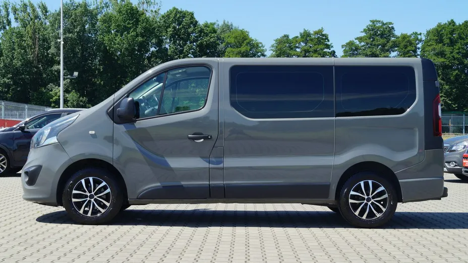 OPEL Vivaro -