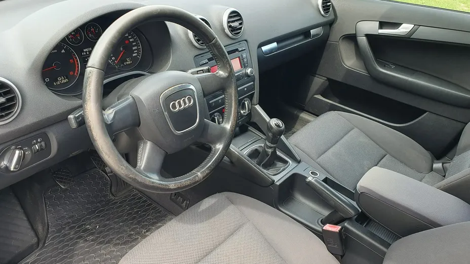 AUDI A3 -
