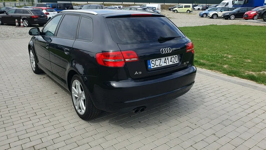 AUDI A3 -