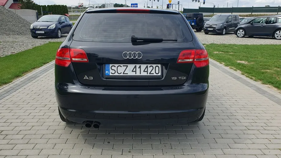 AUDI A3 -