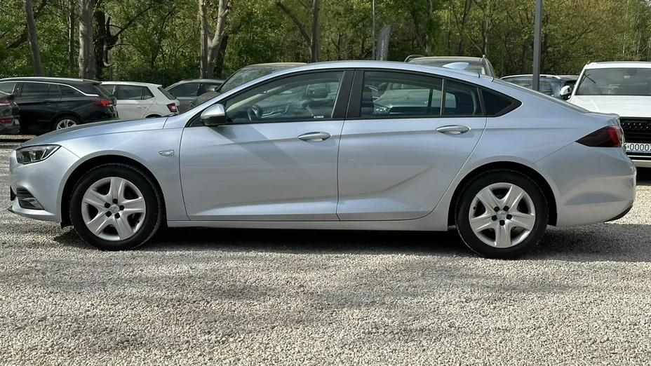 OPEL Insignia -