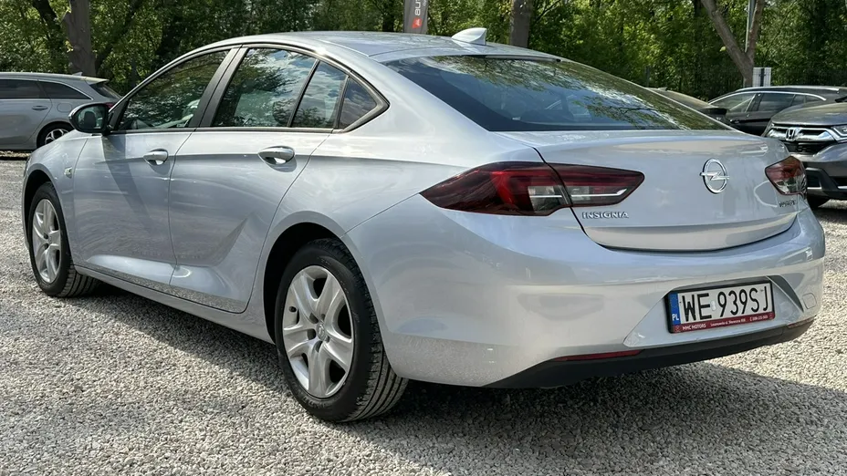 OPEL Insignia -