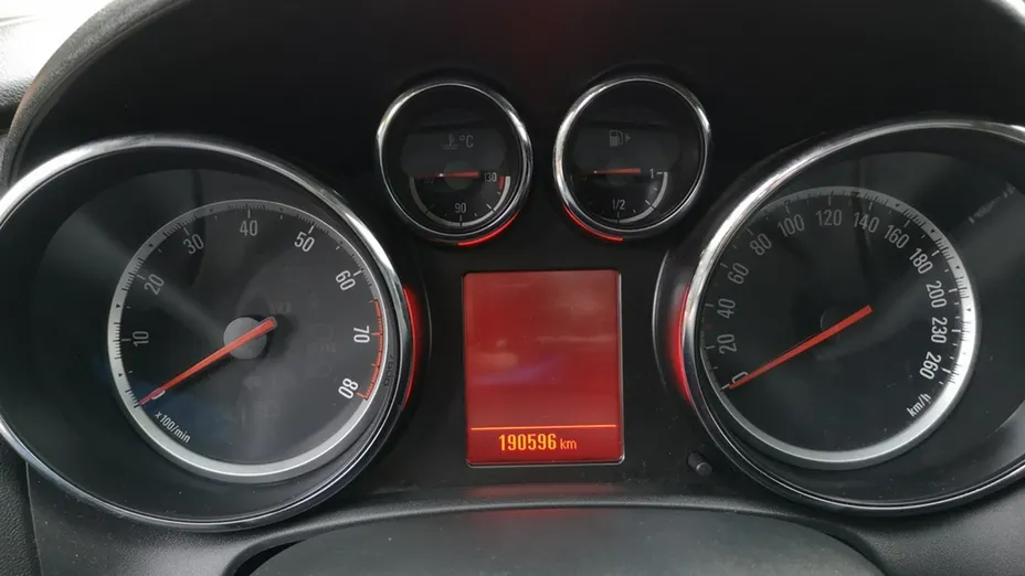 OPEL Astra -