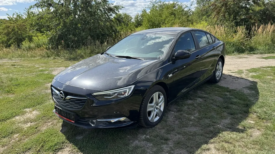 OPEL Insignia -