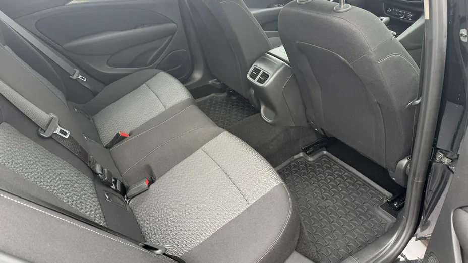 OPEL Insignia -
