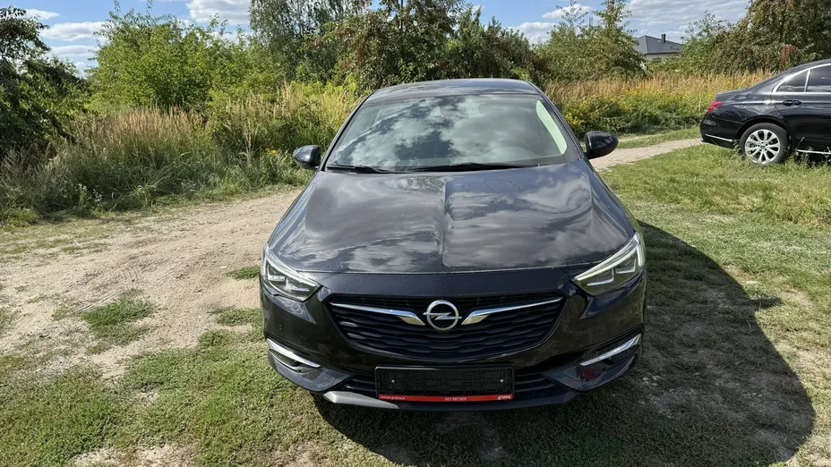OPEL Insignia -